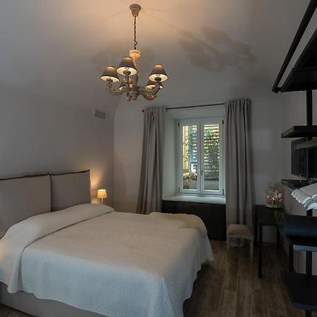 Laura Family Apartments Rom Eksteriør billede